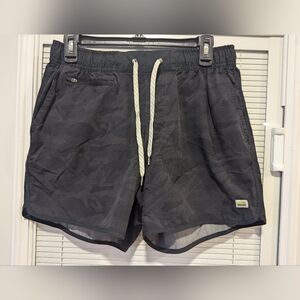 Vuori Short Men Small Banks Camo Drawstring Pocket Logo Run Gym Hype Core